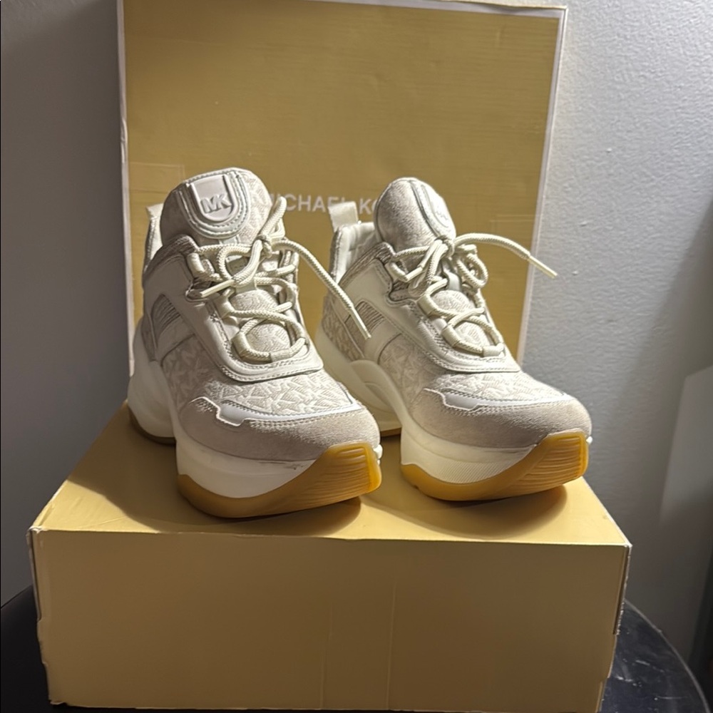 Michael Kors Olympia Trainer Cream Chunky Sneakers with Gum Sole